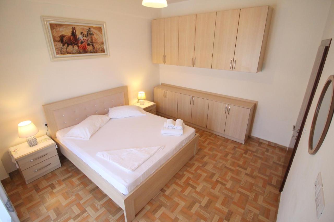 Doka Center Apartments Sarande Exterior photo