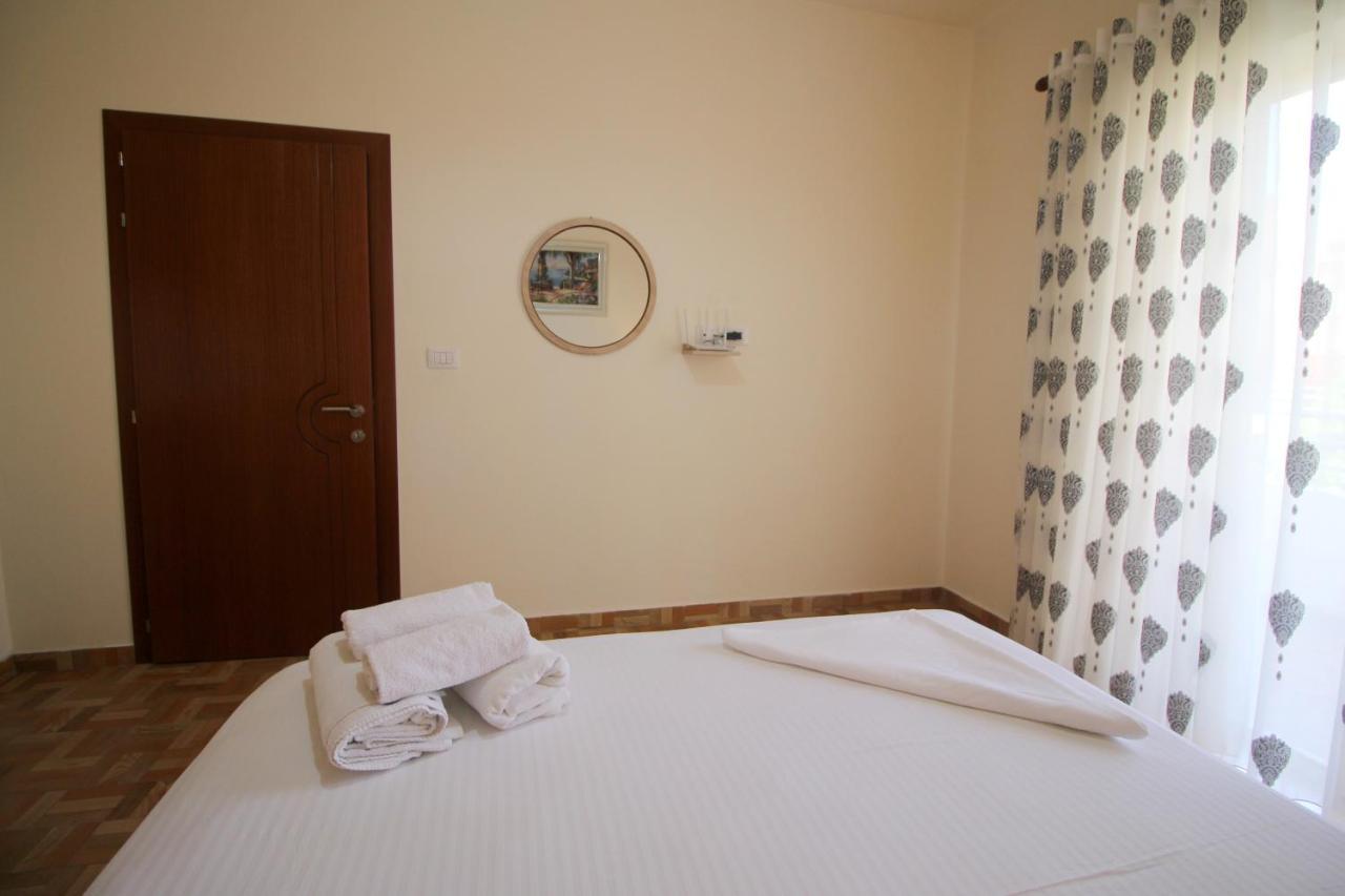 Doka Center Apartments Sarande Exterior photo