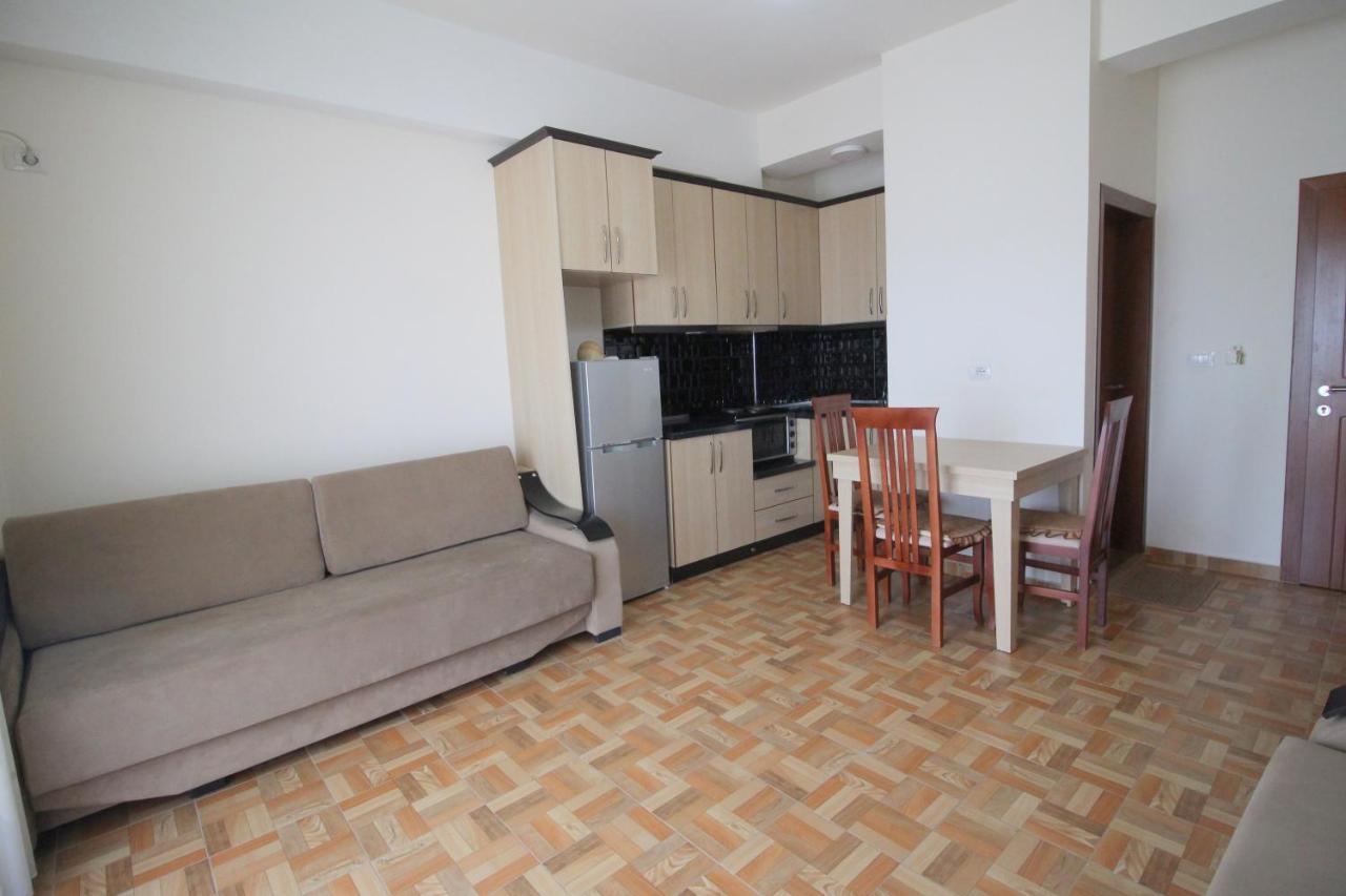 Doka Center Apartments Sarande Exterior photo