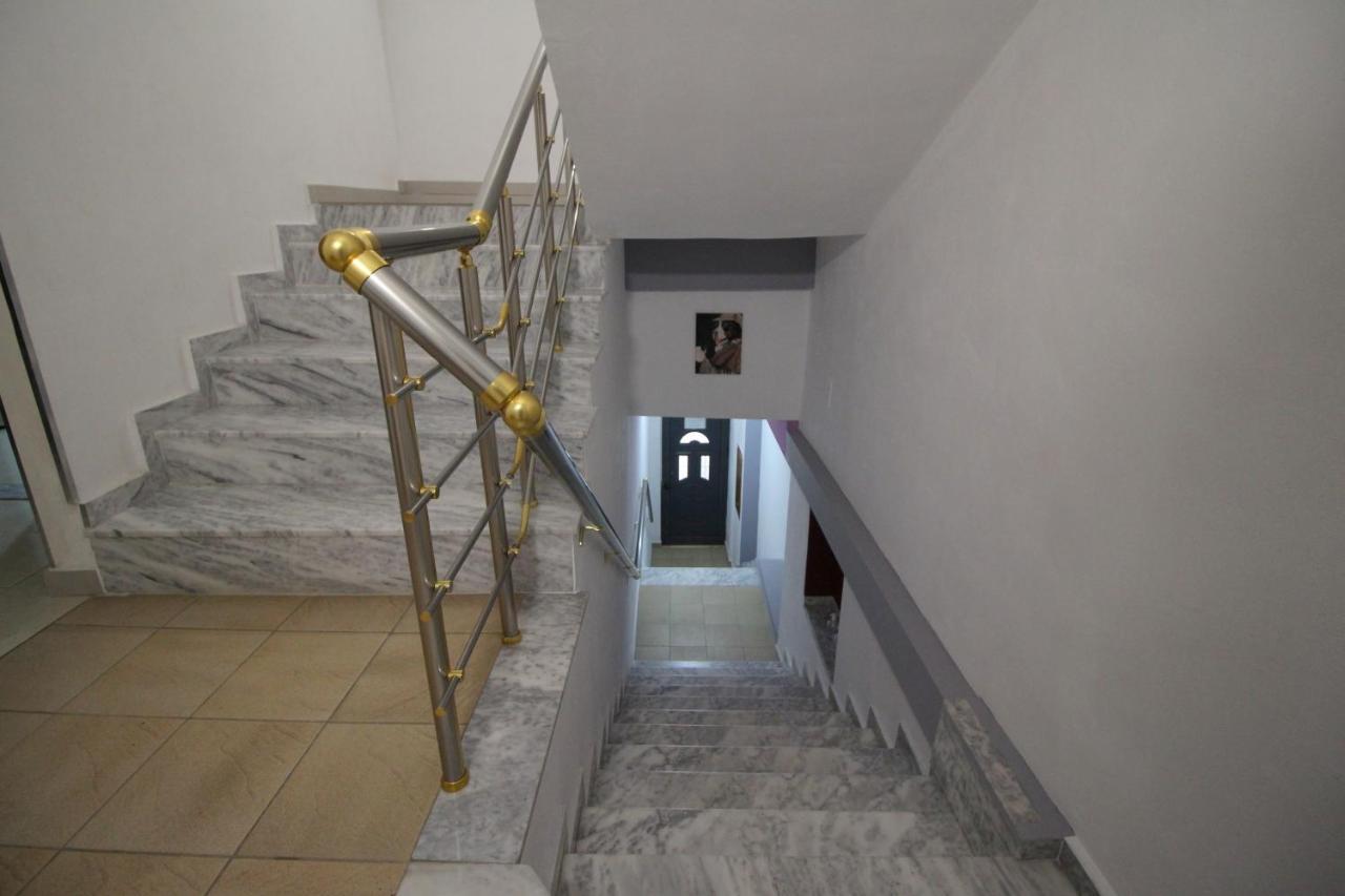 Doka Center Apartments Sarande Exterior photo