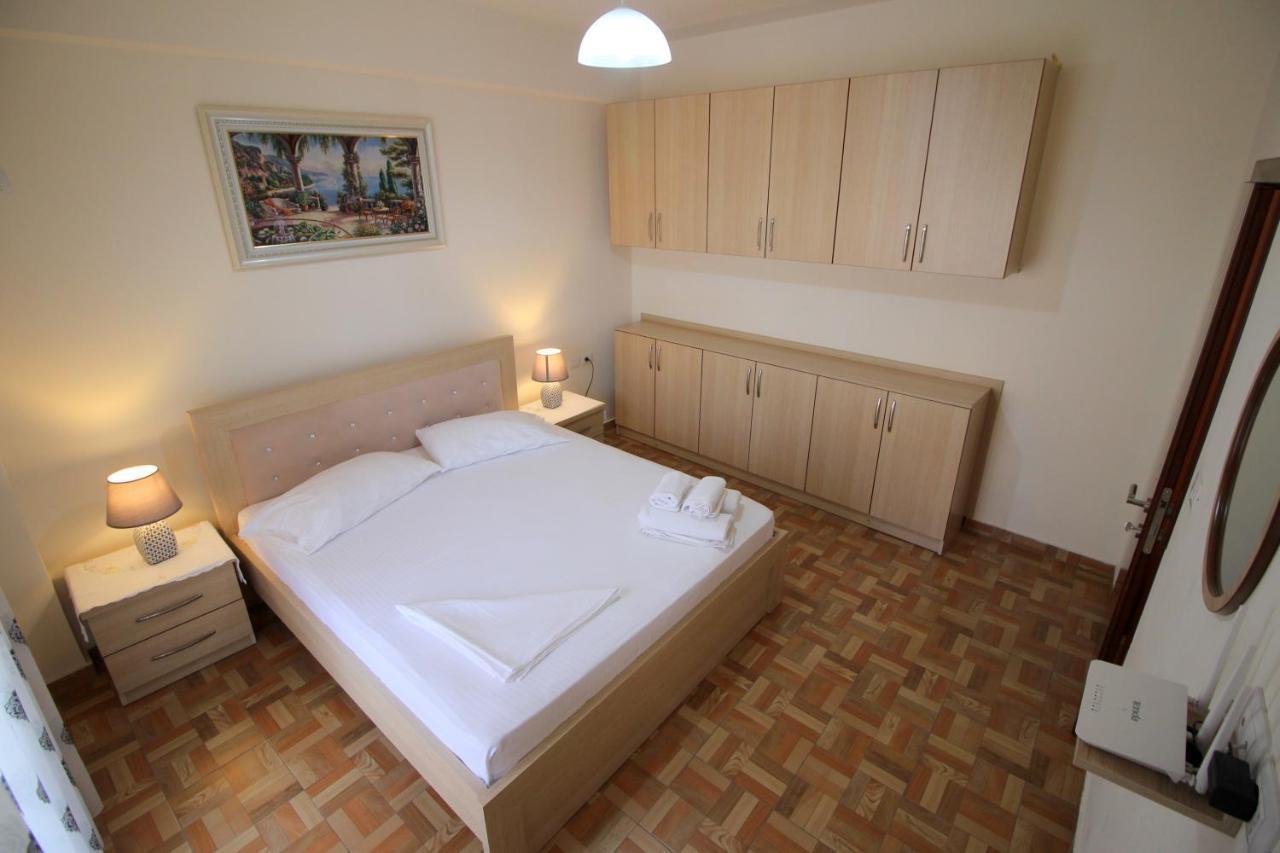 Doka Center Apartments Sarande Exterior photo