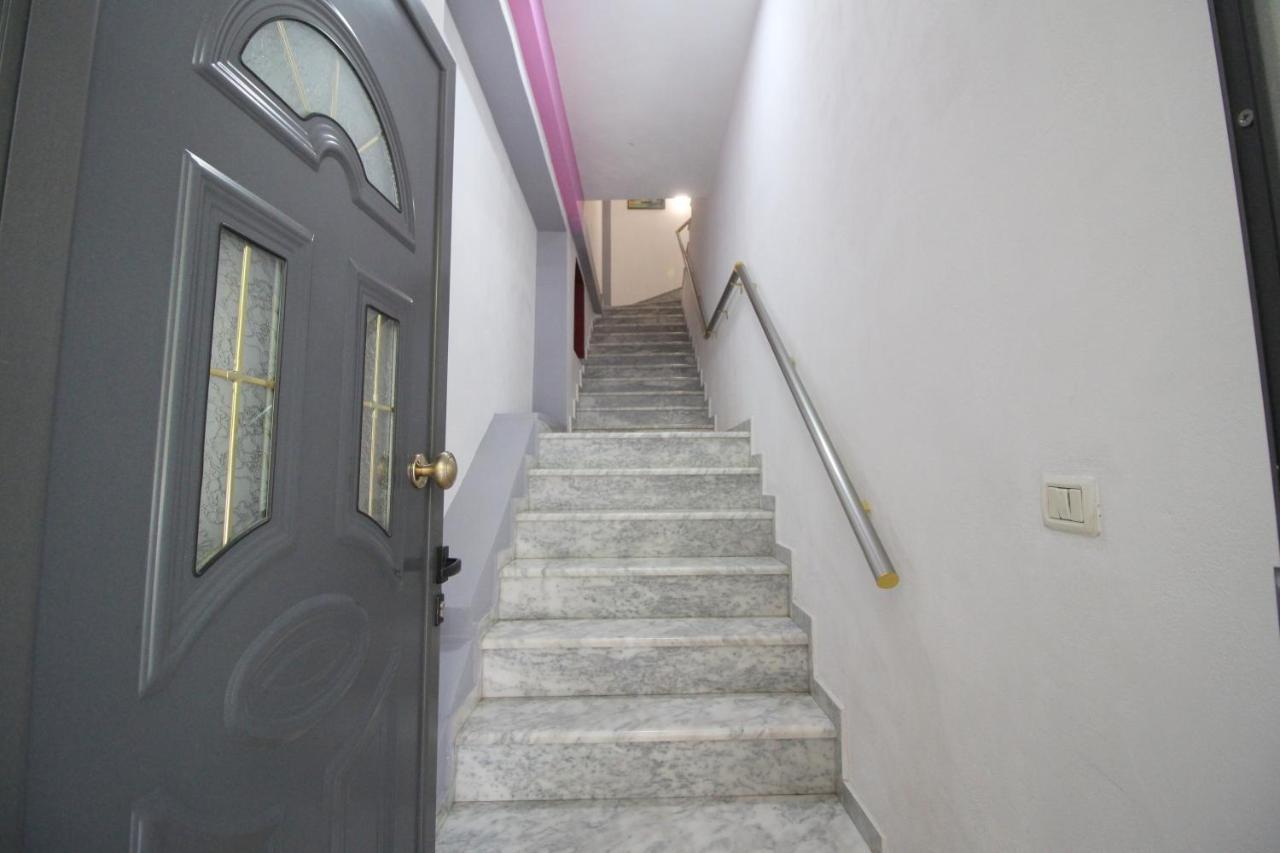 Doka Center Apartments Sarande Exterior photo