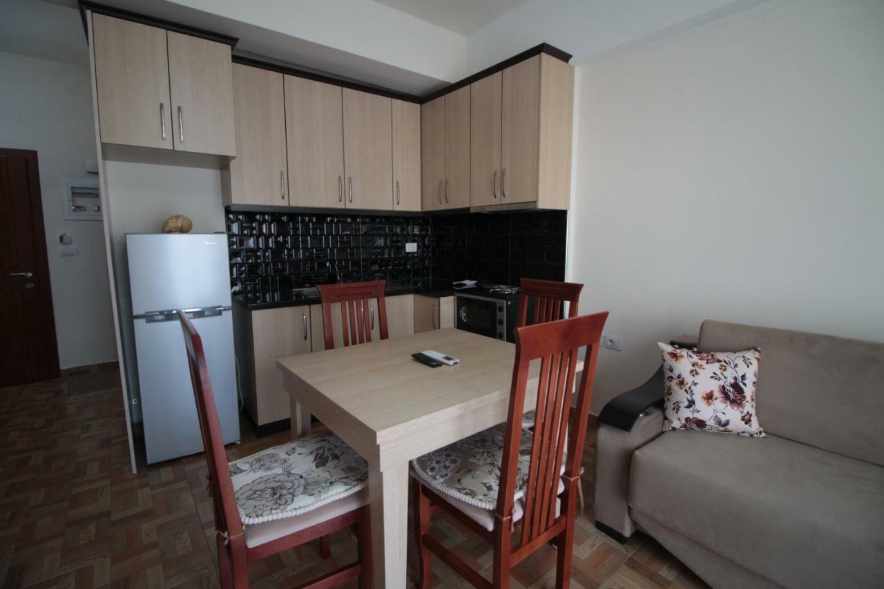 Doka Center Apartments Sarande Exterior photo