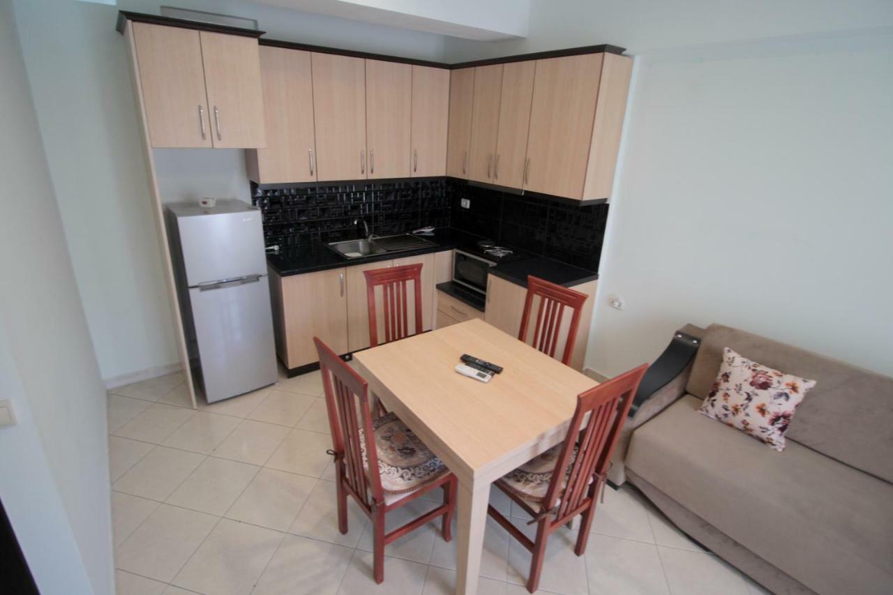 Doka Center Apartments Sarande Exterior photo
